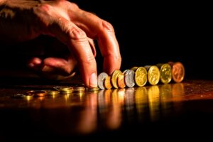 Inwestorzy zarzekają się na układanie monet od najmniejszej wartości, pieniędzmi zainteresowani odkrywaj dlaczego